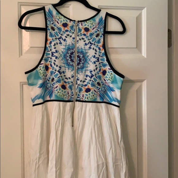 Tobi dress - Picture 3 of 3